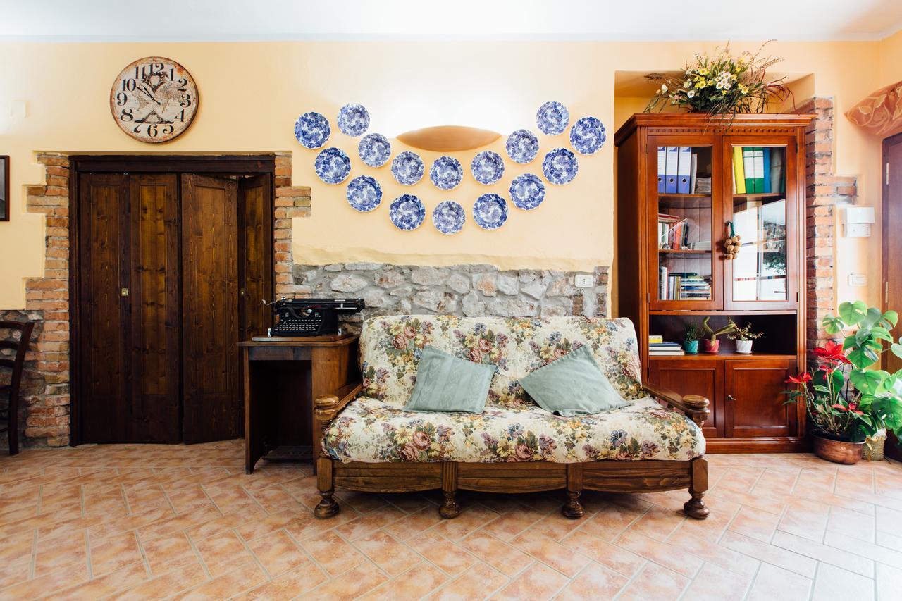 Agriturismo Lillastro Braccagni Exterior photo